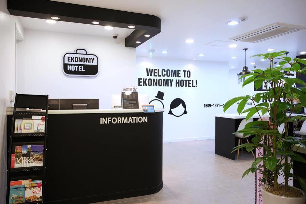 Ekonomy Hotel Myeongdong Central Seul Exterior foto